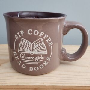 Gilmore Girls Sip Coffee Read Books Brown Ceramic Mug NWT